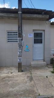 CASA NO CRUZEIRO