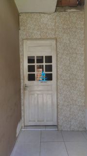 CASA NO CRUZEIRO