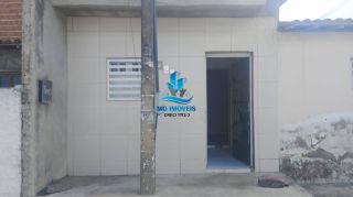CASA NO CRUZEIRO