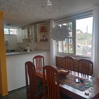 CASA NA GARÇA TORTA COM 5QTS