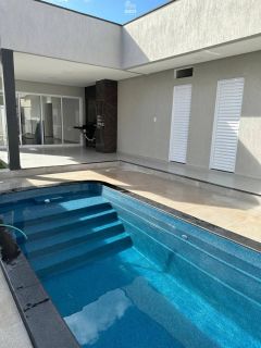 Excelente Casa Para Vender com 3 quartos 3 suítes no bairro Marechal Deodoro em Marechal Deodoro