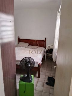 Galpão com casa na rua Acre