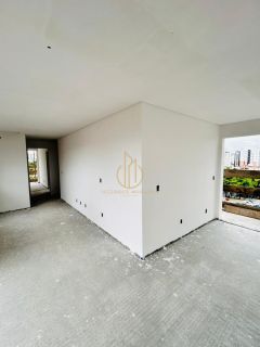 APARTAMENTO 3 QUARTOS NO SAGUAÇU