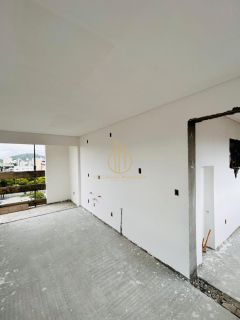 APARTAMENTO 3 QUARTOS NO SAGUAÇU