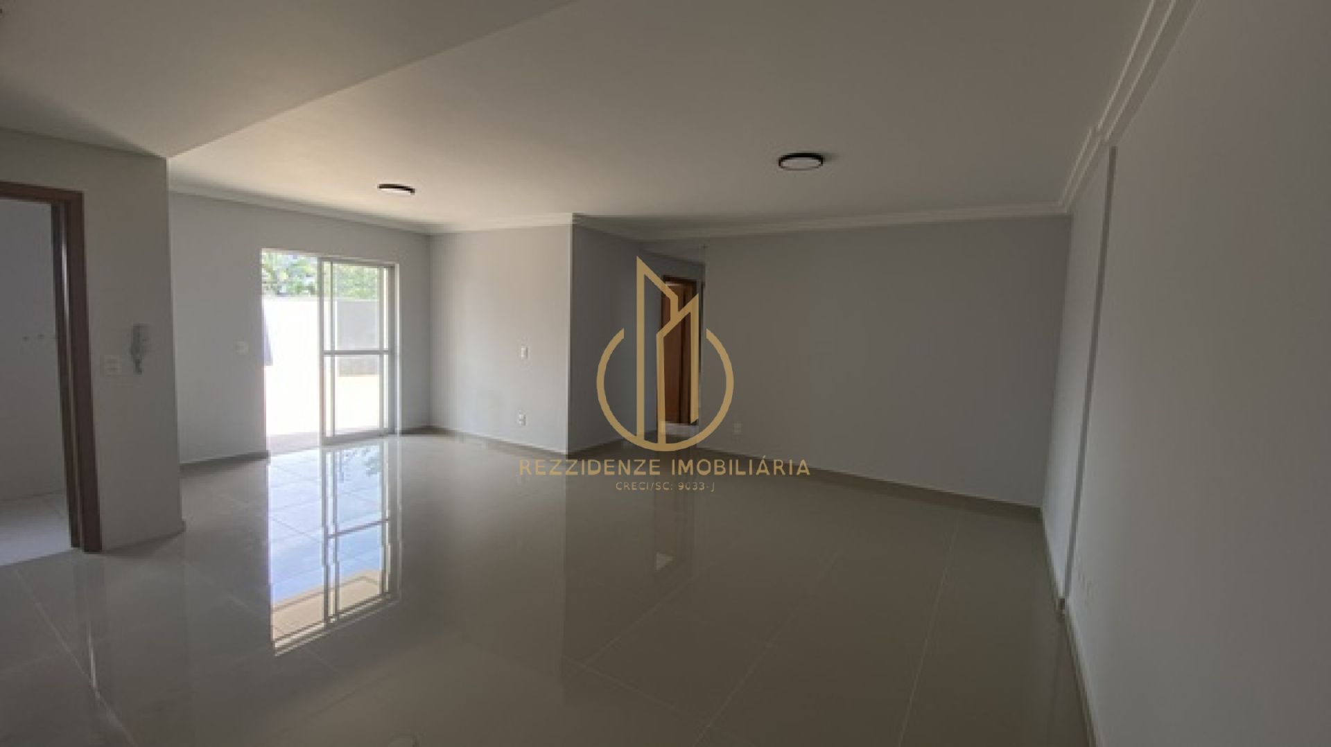 APARTAMENTO 3 QUARTOS NO ANITA GARIBALDI