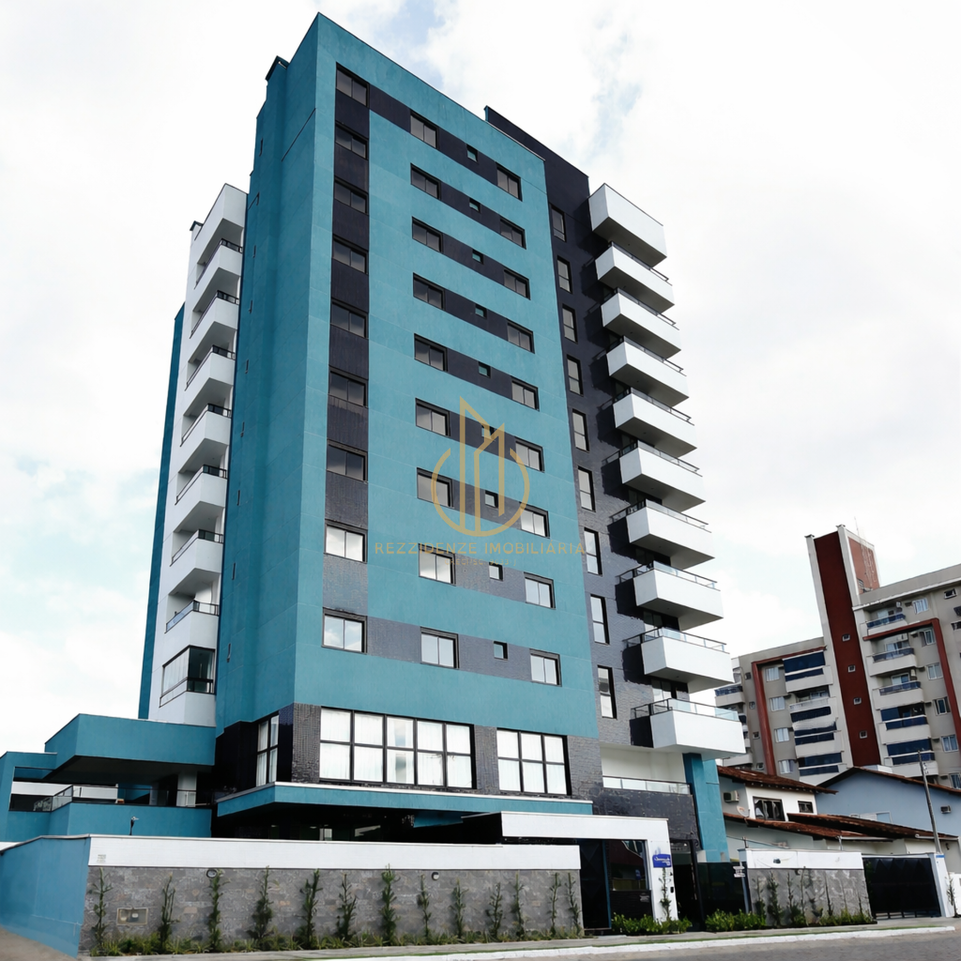 APARTAMENTO DECORADO 3 QUARTOS NO SAGUAÇU