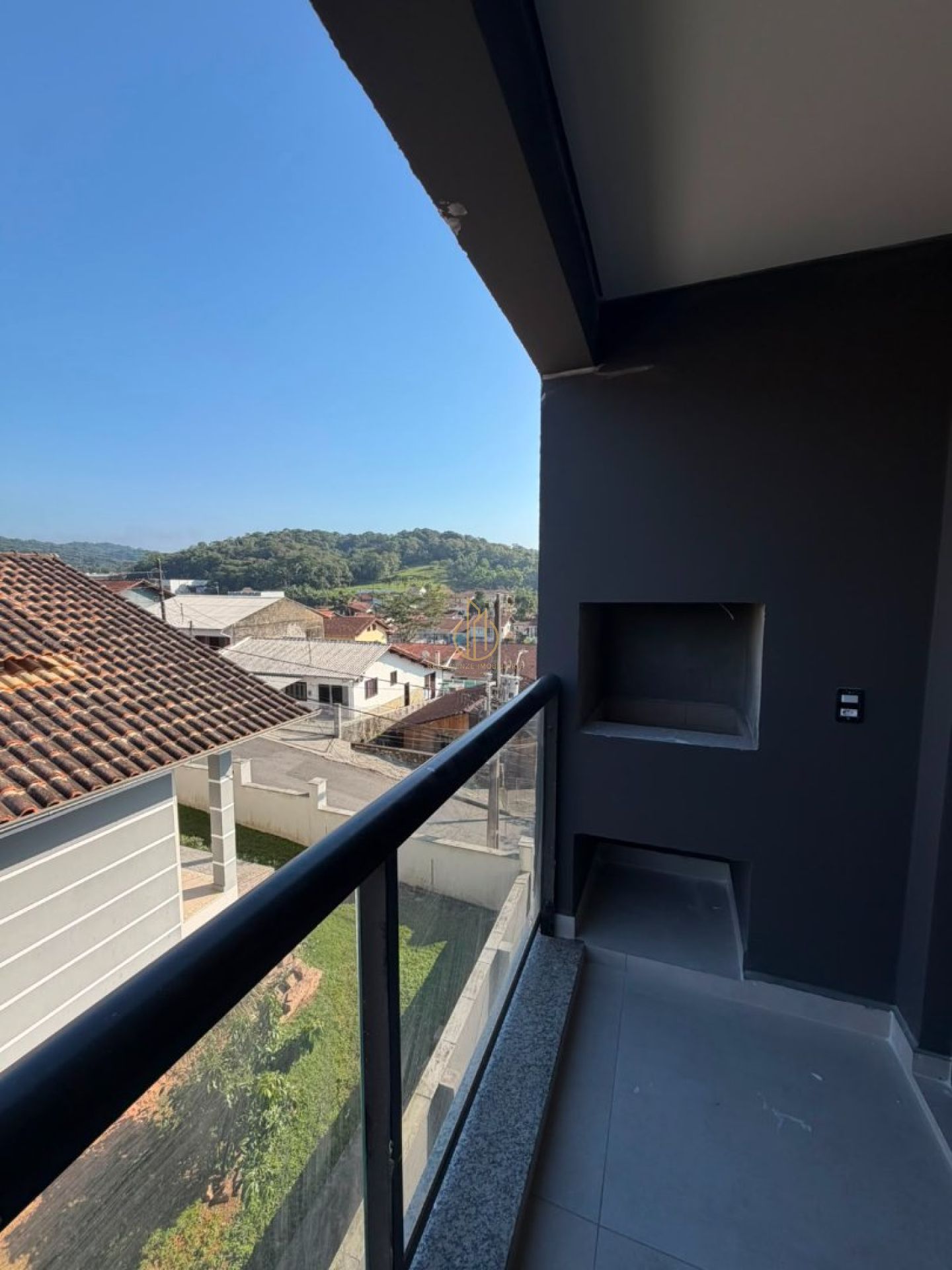 APARTAMENTO PRONTO PARA MORAR COM ELEVADOR NO NOVA BRASÍLIA NOVA BRASÍLIA