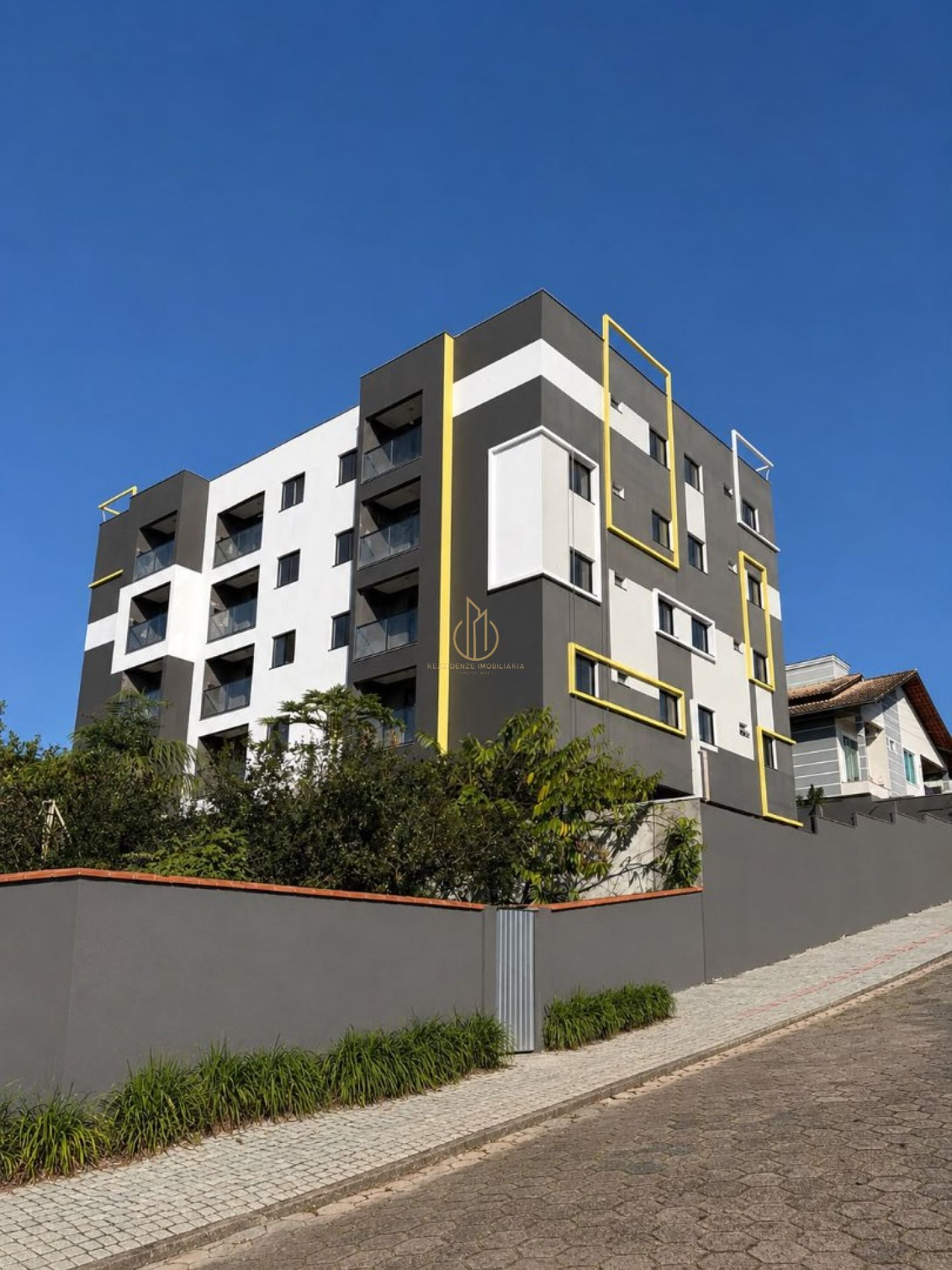 APARTAMENTO PRONTO PARA MORAR COM ELEVADOR NO NOVA BRASÍLIA NOVA BRASÍLIA