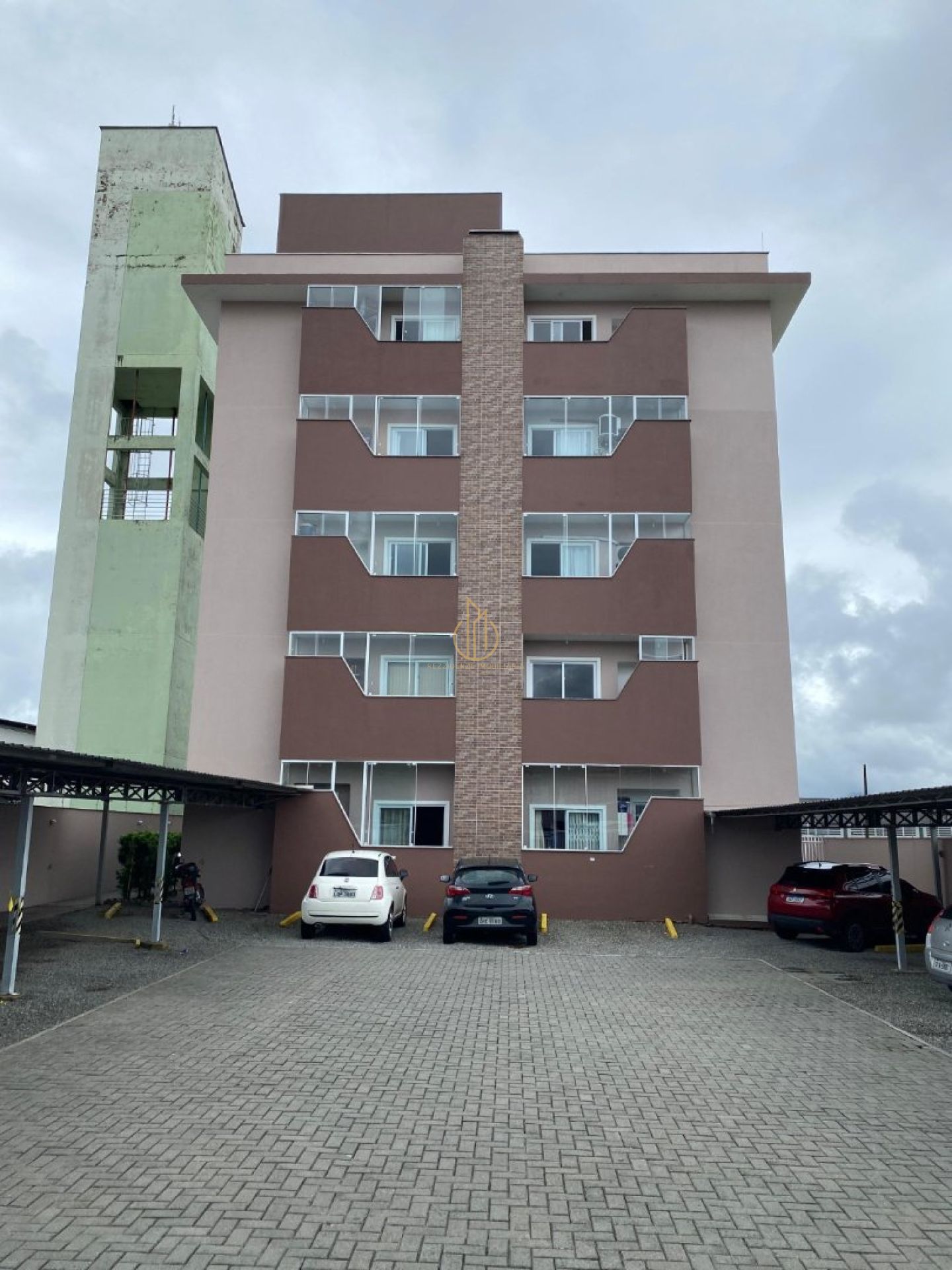 Apartamento 2 quartos no Aventureiro