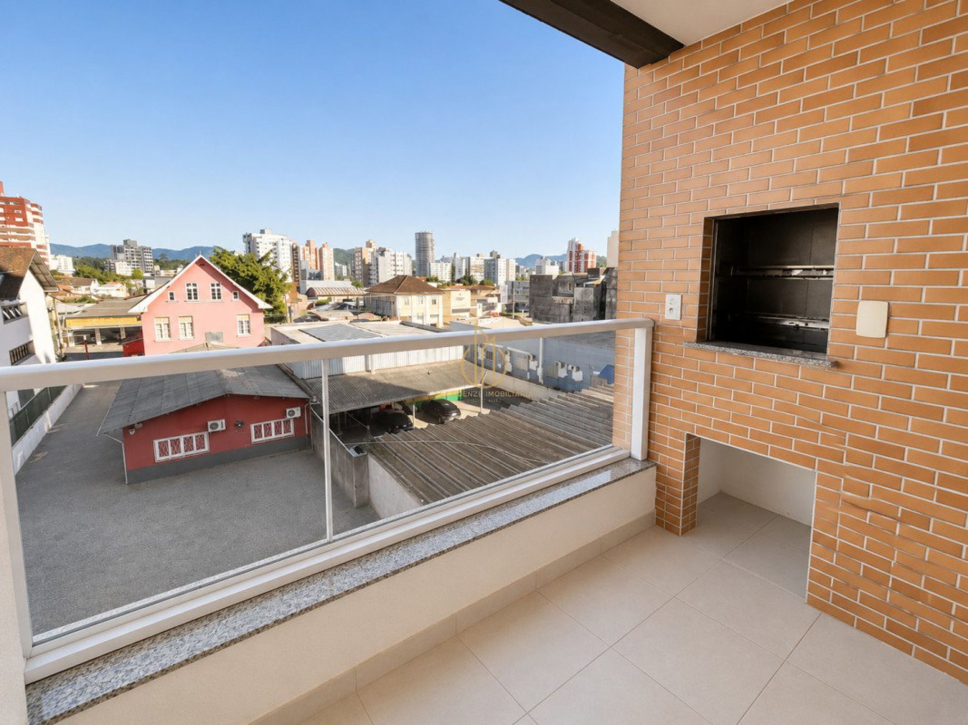 Apartamento 2 quartos no Bucarein