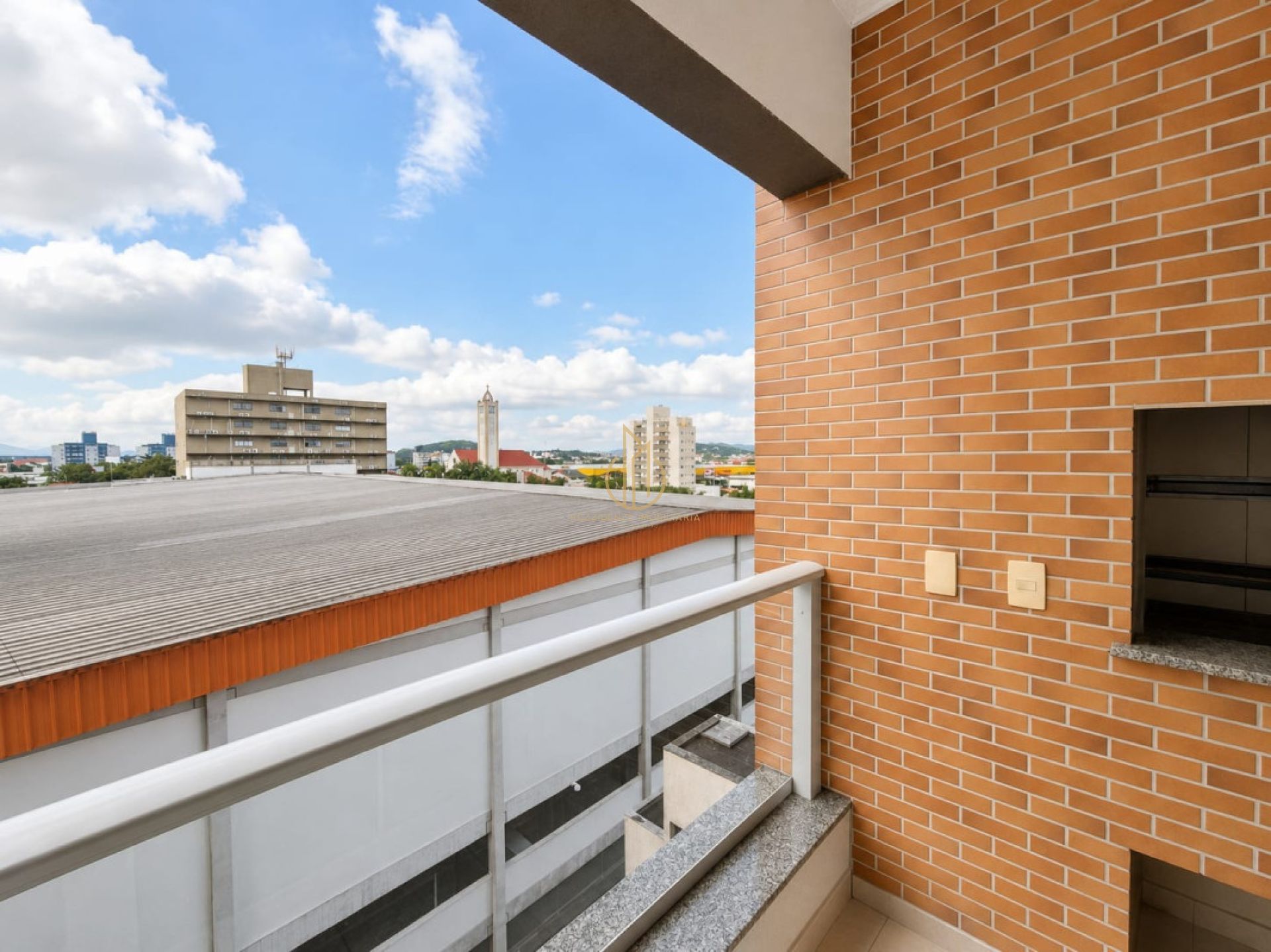 Apartamento mobiliado 1 suíte no Bucarein