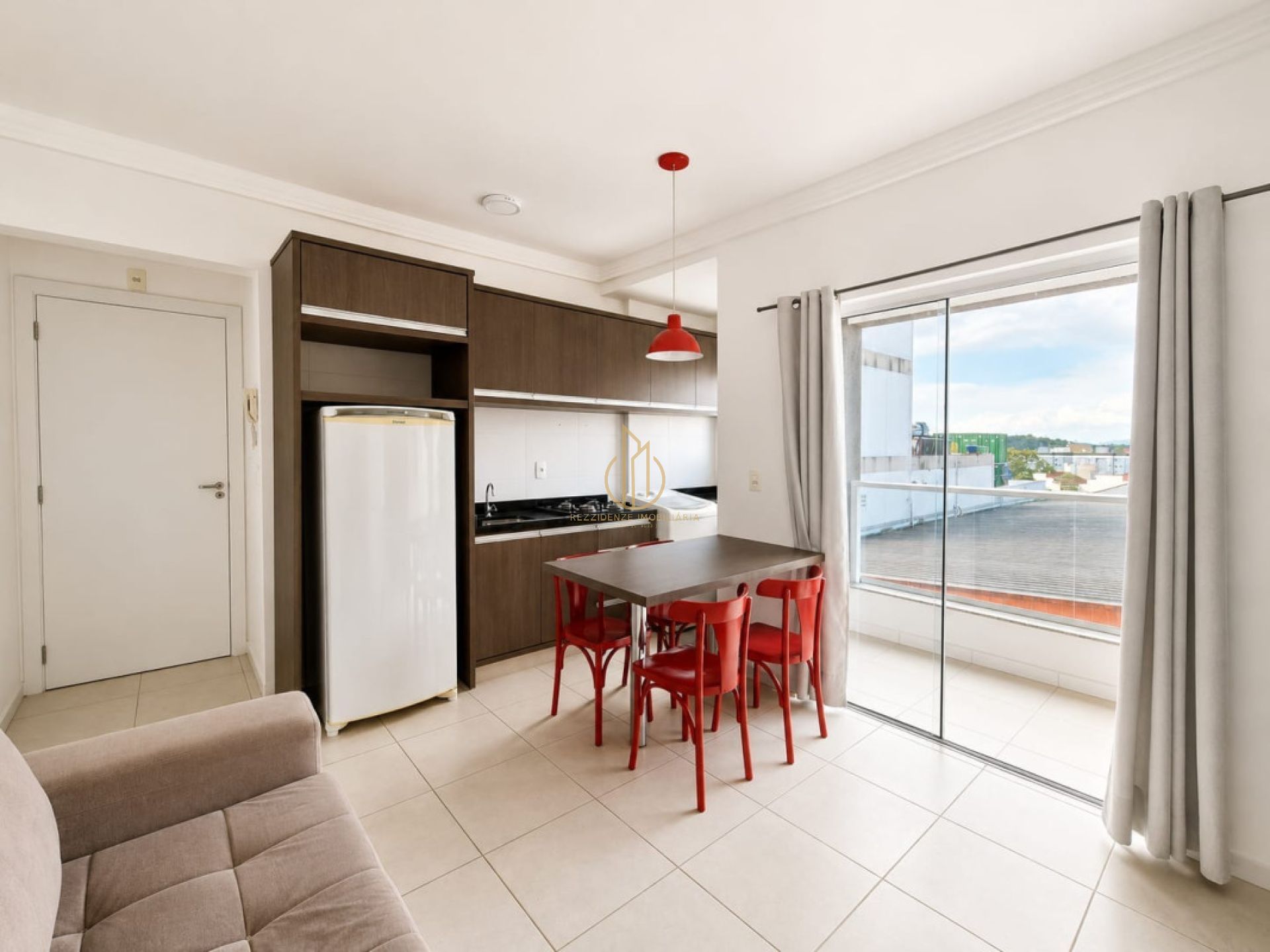 Apartamento mobiliado 1 suíte no Bucarein