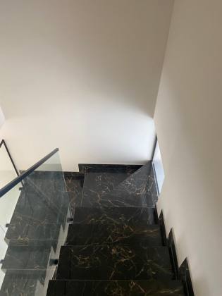 Geminado de Alto Padrão no Saguaçu.