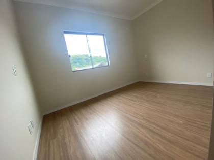 Geminado de Alto Padrão no Saguaçu.