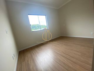 Geminado com 03 dormitórios a venda no bairro Saguaçu Joinville SC