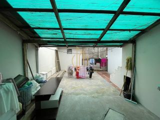 Casa averbada com piscina a venda no bairro Guanabara Joinville SC