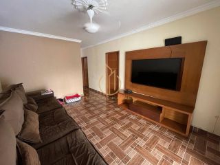 Casa averbada com piscina a venda no bairro Guanabara Joinville SC