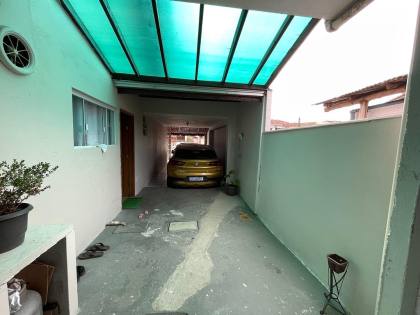 Casa Averbada no Guanabara com Piscina.