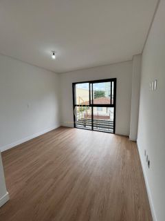 GEMINADO DE ALTO PADRÃO NO ANITA GARIBALDI