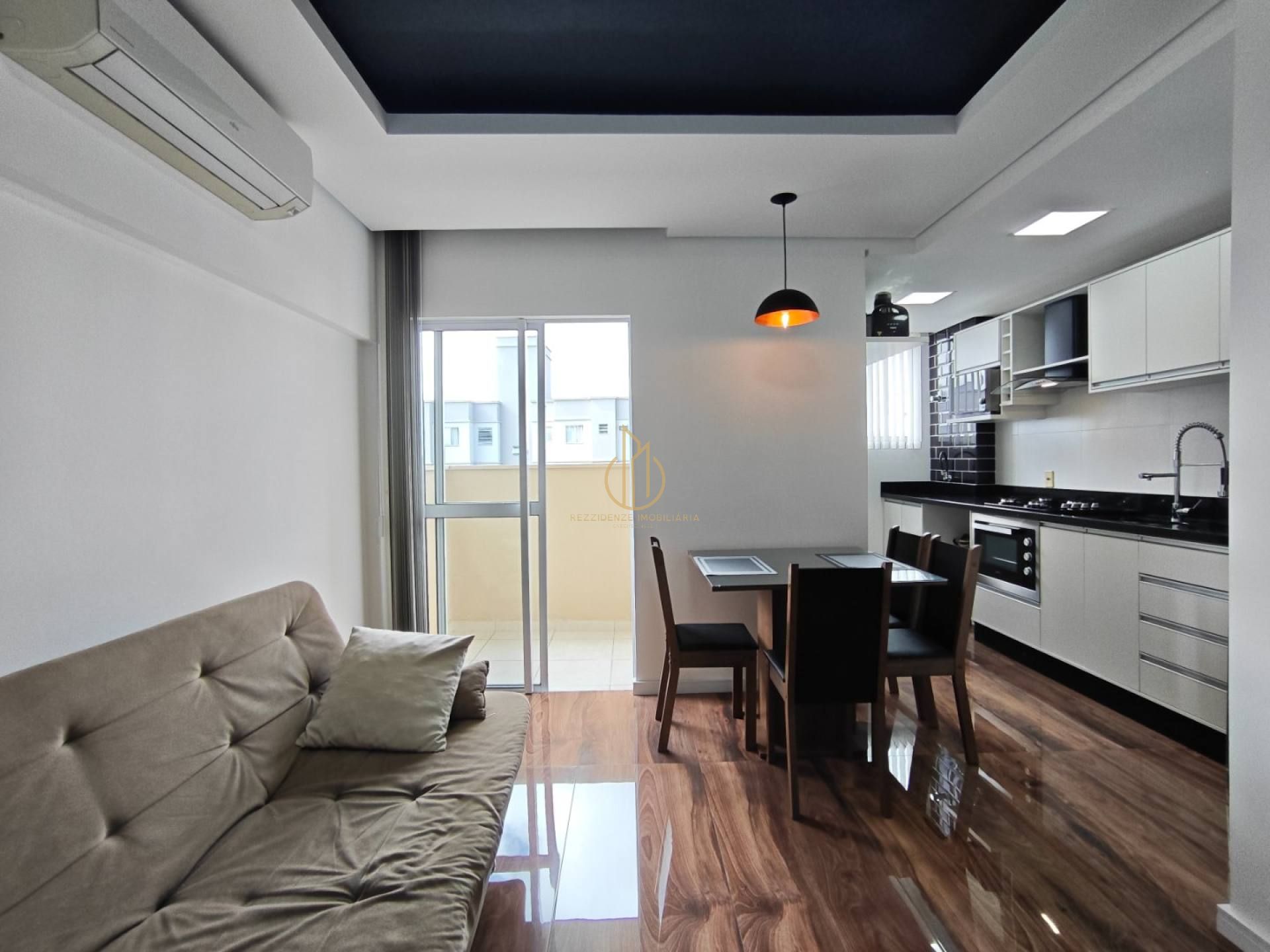 Apartamento com 2 quartos a venda no bairro Floresta em Joinville SC