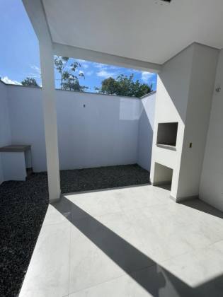 Sobrado geminado 3 quartos no Guanabara