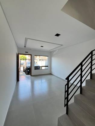 Sobrado geminado 2 suítes no Floresta