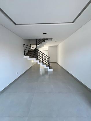 Sobrado geminado 2 suítes no Floresta