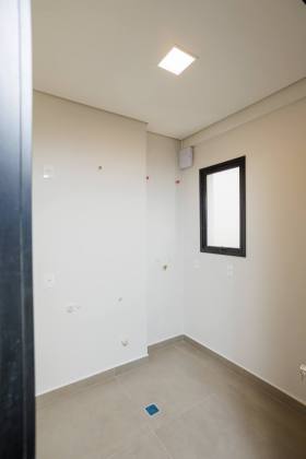 Sobrado geminado 3 suítes no América