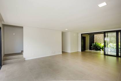 Sobrado geminado 3 suítes no América