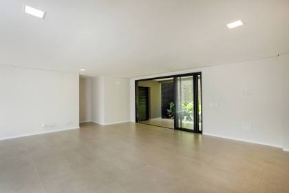 Sobrado geminado 3 suítes no América