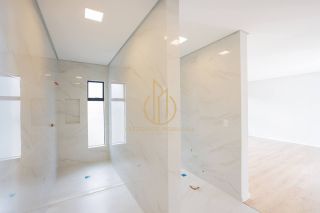 Sobrado geminado com 3 suítes a venda no bairro América Joinville SC