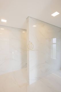 Sobrado geminado com 3 suítes a venda no bairro América Joinville SC