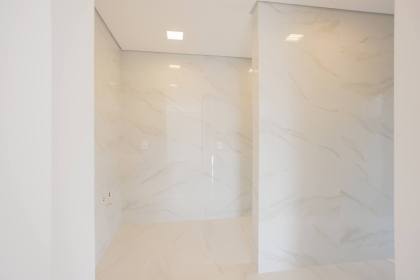 Sobrado geminado 3 suítes no América