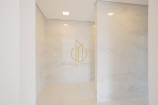 Sobrado geminado com 3 suítes a venda no bairro América Joinville SC