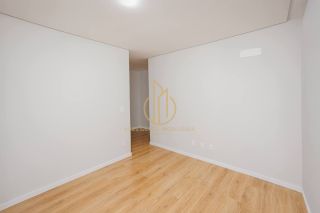 Sobrado geminado com 3 suítes a venda no bairro América Joinville SC