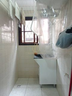 Apartamento térreo com 2 quartos a venda no bairro Santo Antônio Joinville SC