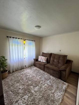 Casa Para Vender com 4 quartos 1 suítes no bairro Nova Brasília Joinville.