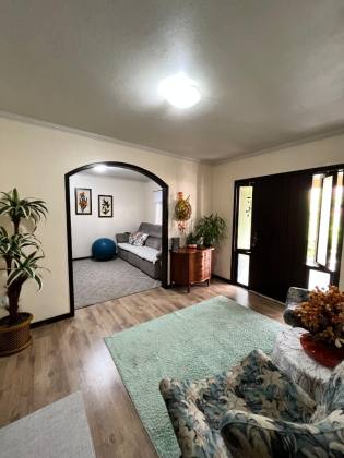 Casa Para Vender com 4 quartos 1 suítes no bairro Nova Brasília Joinville.