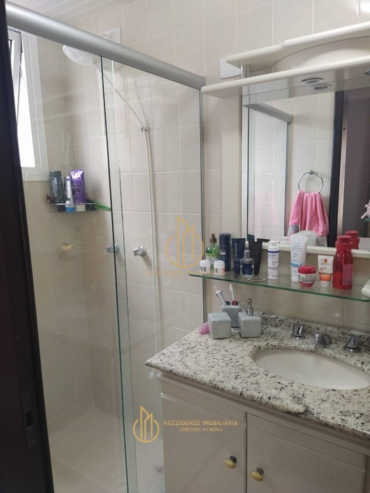 Apartamento com 3 quartos 1 suíte a venda no bairro Anita Garibaldi em Joinville SC