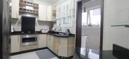 Apartamento Para Vender com 3 quartos 1 suítes no bairro Anita Garibaldi em Joinville