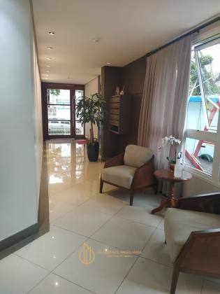 Apartamento Para Vender com 3 quartos 1 suítes no bairro Anita Garibaldi em Joinville