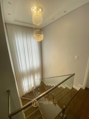 Sobrado Para Vender com 3 quartos 1 suítes no bairro Aventureiro