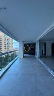 Apartamento com 4 quartos a venda no Centro de Joinville SC