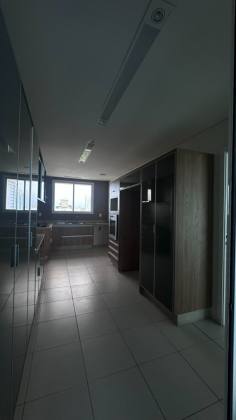Apartamento 4 quartos no Centro