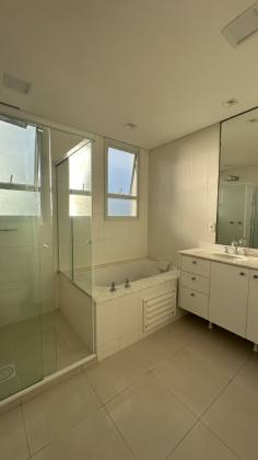 Apartamento 4 quartos no Centro