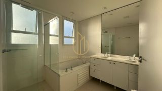 Apartamento com 4 quartos a venda no Centro de Joinville SC