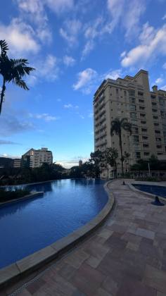 Apartamento 4 quartos no Centro