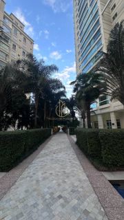 Apartamento com 4 quartos a venda no Centro de Joinville SC