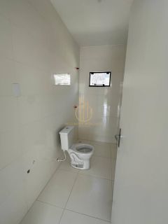 Sobrado geminado em condomínio fechado a venda no bairro Santa Catarina Joinville SC