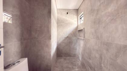 Casa 3 suítes em condomínio fechado no América